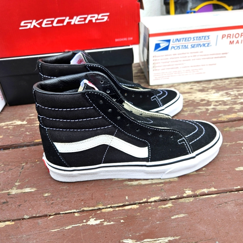 Vans Black High-Top Men's Shoes - Picture 10 of 16